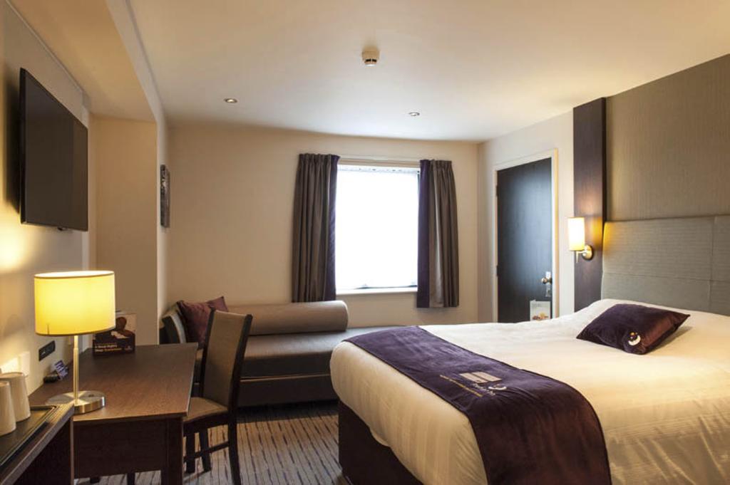 Premier Inn ميرثير تيدفيل المظهر الخارجي الصورة