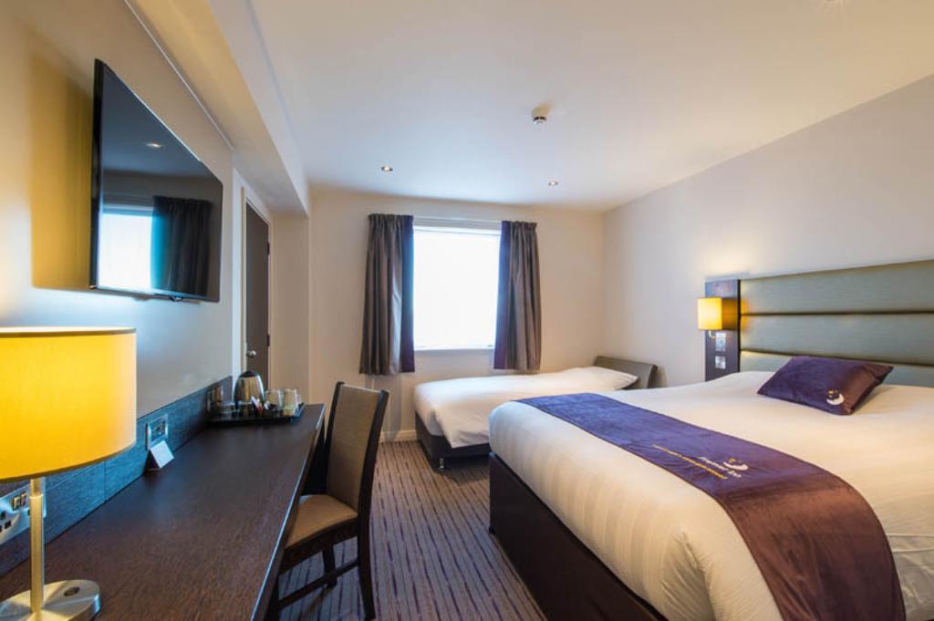 Premier Inn ميرثير تيدفيل المظهر الخارجي الصورة