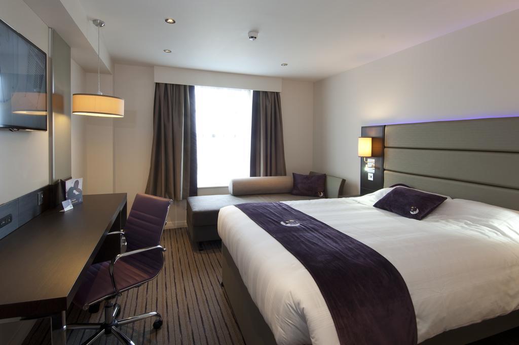Premier Inn ميرثير تيدفيل المظهر الخارجي الصورة