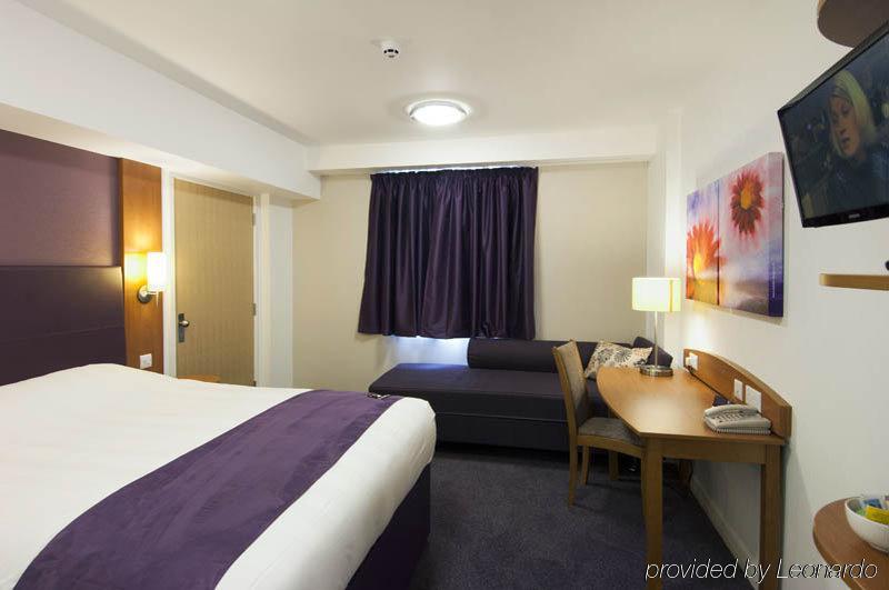 Premier Inn ميرثير تيدفيل المظهر الخارجي الصورة